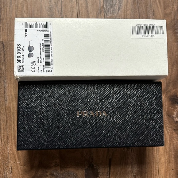 Prada Black Conceptual Polar Gray Gradient Lens Sunglasses - Picture 2 of 10